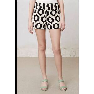 Anthropologie Cartonier Ikat Black and White Shorts Sz M